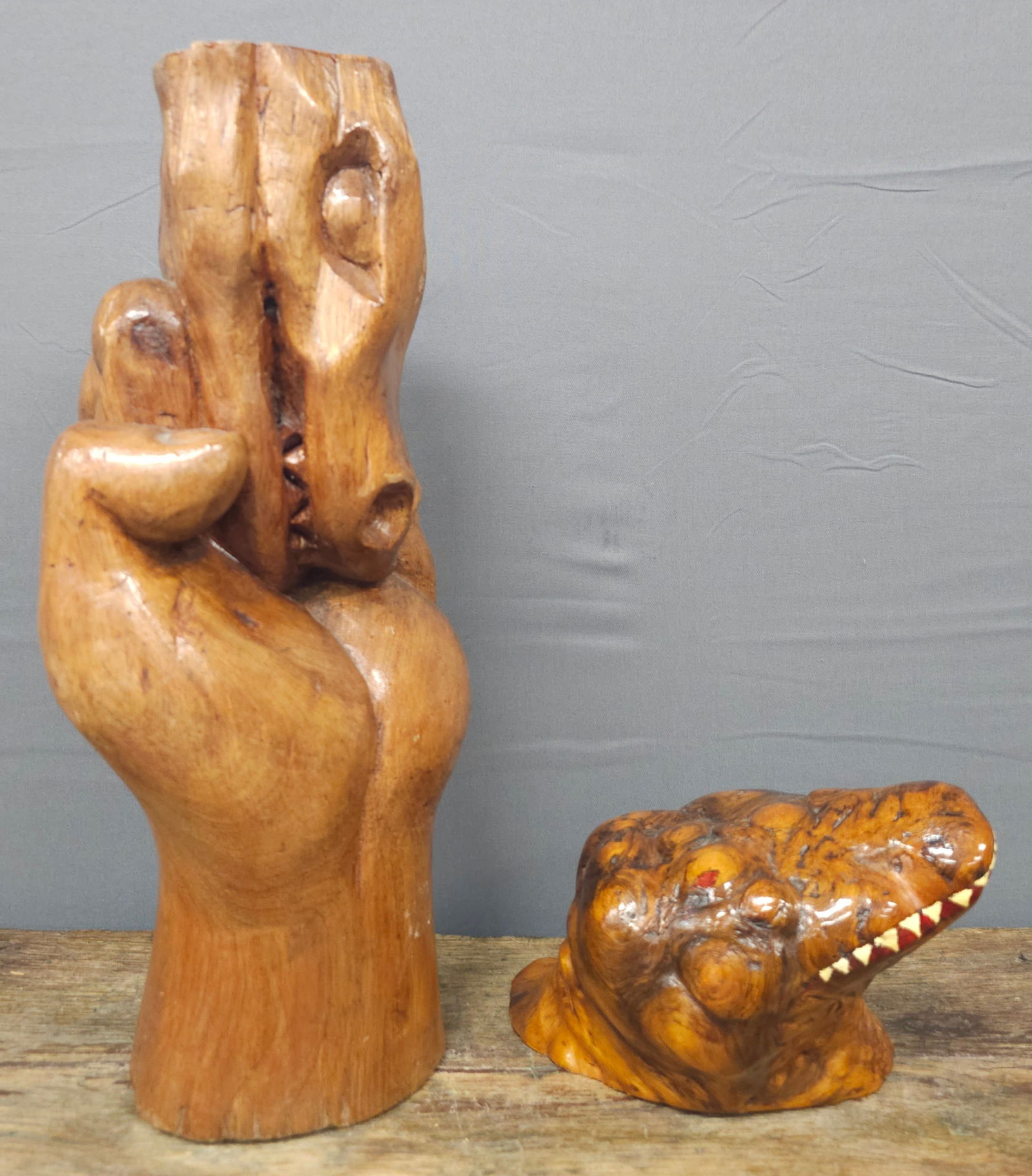 Fine Folk Art Carved Alligator Carvings Lot of 2 (1 of 3)