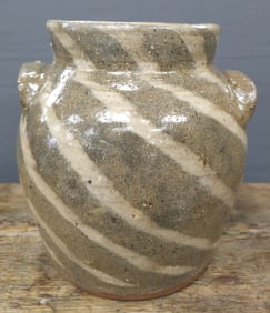 Early Burlon Craig Swirl Beam Pot