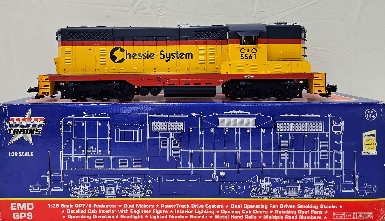 USA Trains Chessie GP-7 Diesel Locomotive (1 of 7)