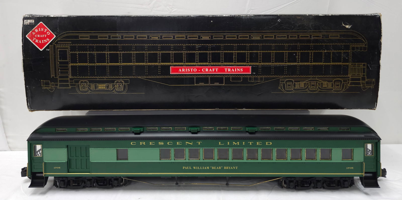 Rare Aristo-Craft G-Scale Southern Crescent Limited: Rare Aristo-Craft ART-31705 G-Scale Southern Crescent Limited Paul William "Bear" Bryant Heavy Weight Passenger Combine Car, C-8+, with original box and paperwork. Lightly run.