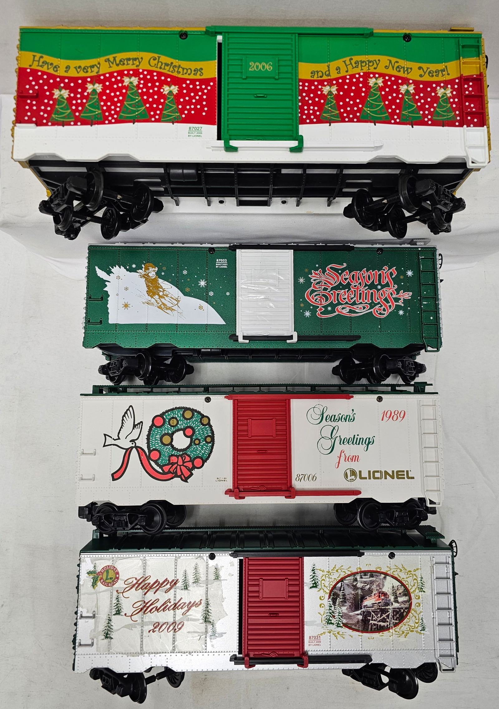 Lionel G-Scale Christmas Boxcar Lot of 4 (1 of 3)