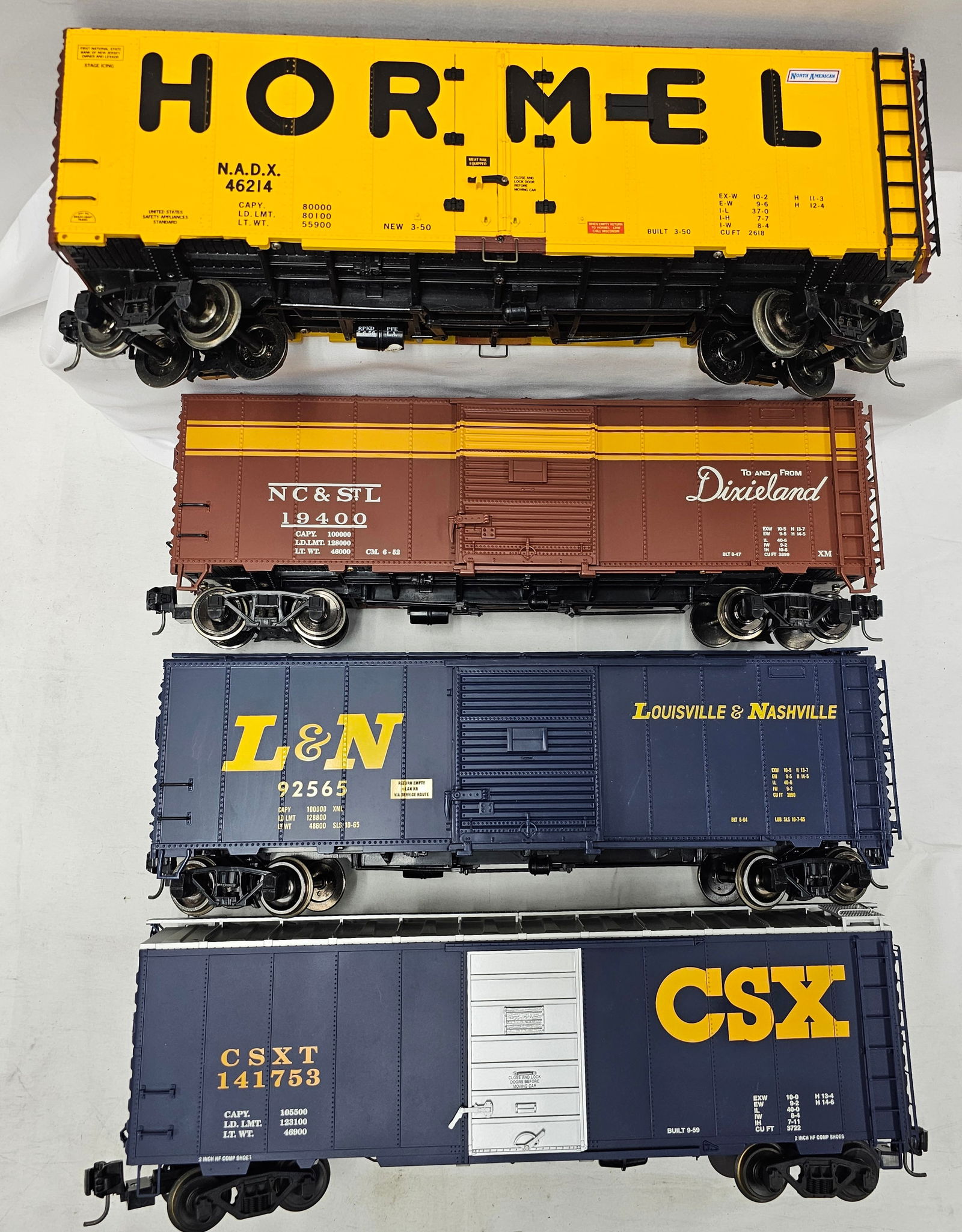 Aristo-Craft G-Scale Boxcar Lot of 4 (1 of 5)