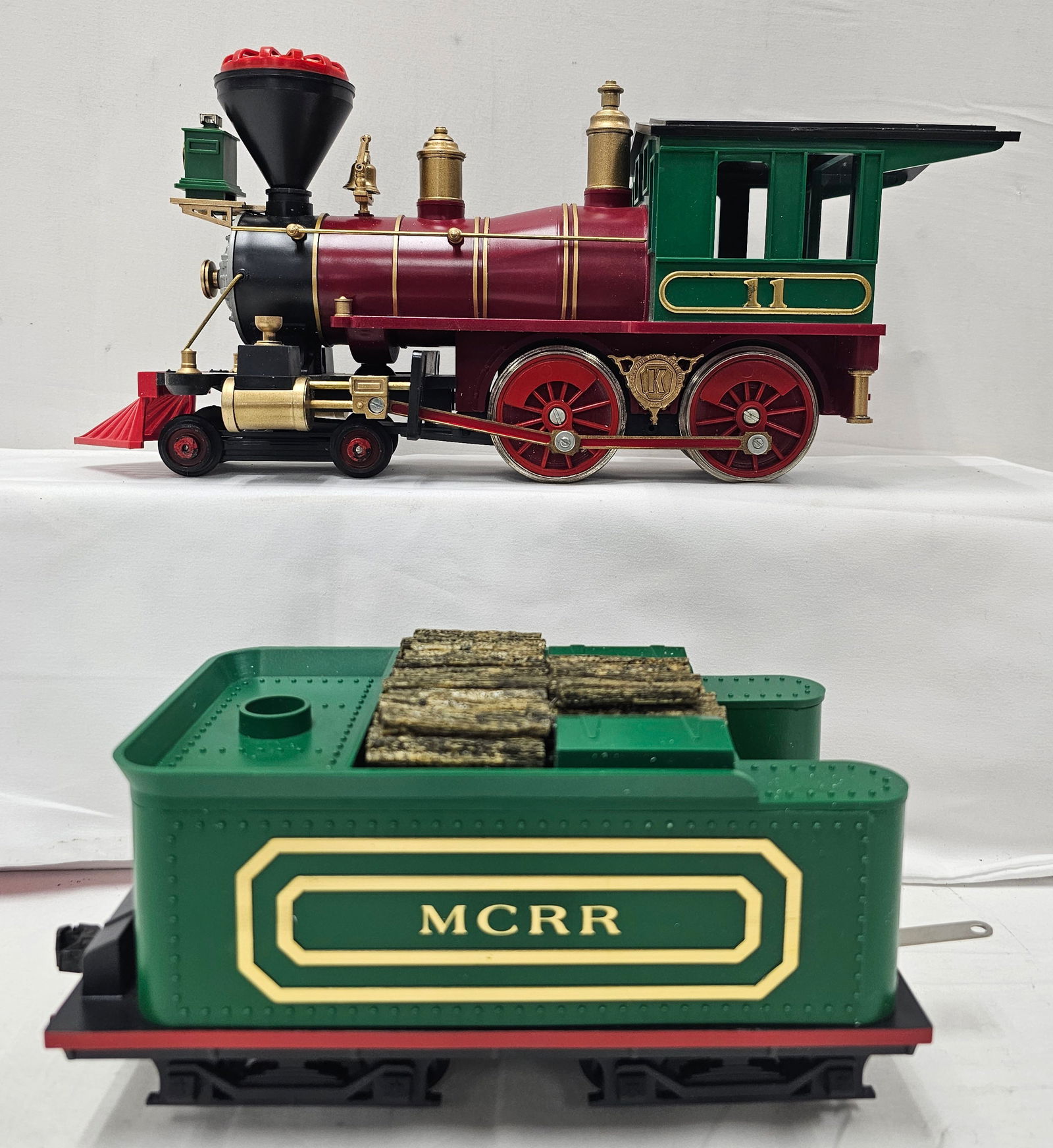 Kadee G-Scale #11 Engine & Tender: Kadee Kalamazoo 4-4-0 G-Scale #11 Engine & Tender, C-8.