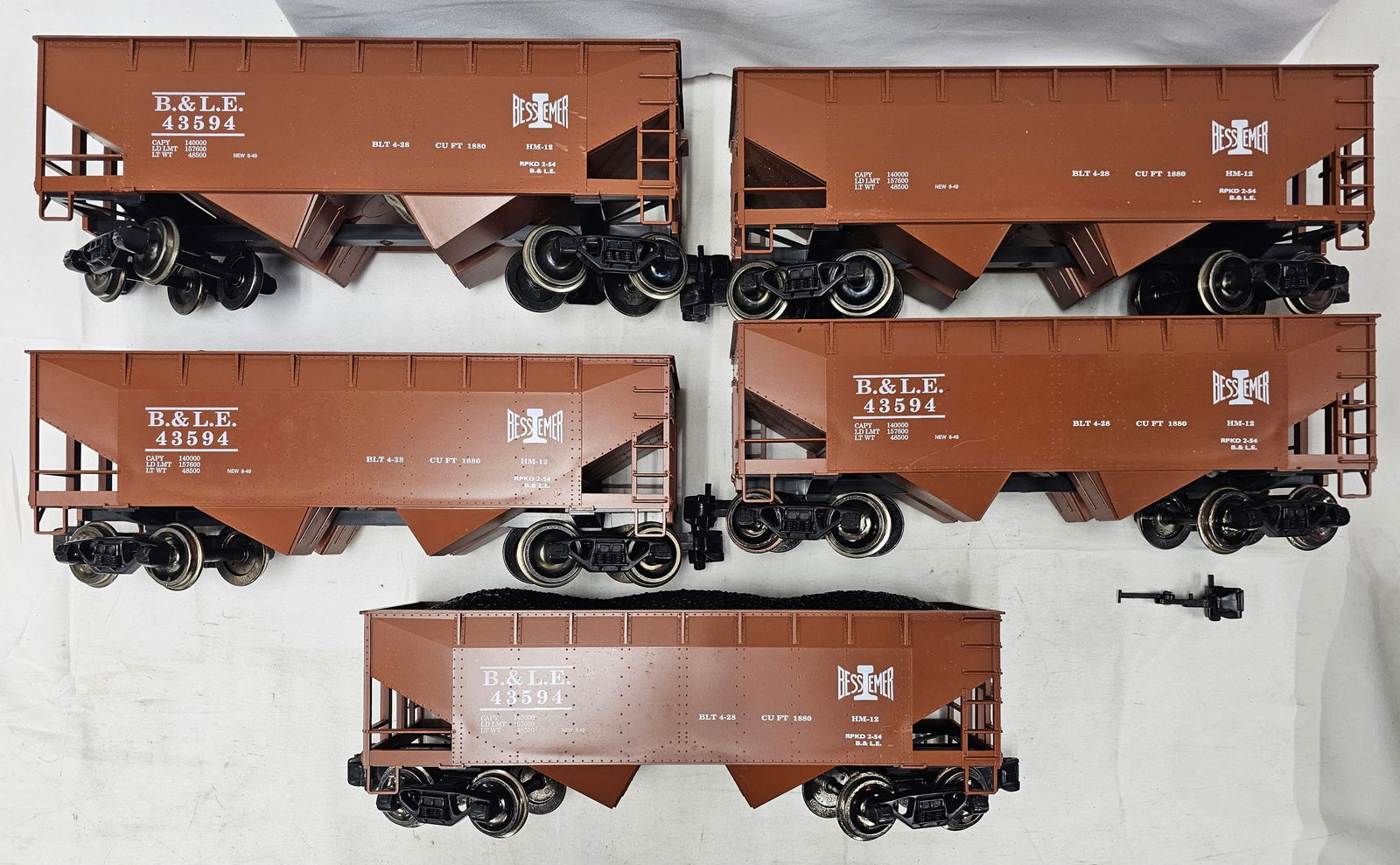 G-Scale B&LE 2 Bay Hopper W/ Coal Load Lot of 5: G-Scale 43594 B&LE Bessimer and Lake Erie Railroad 2-Bay Hopper W/ Coal Load Lot of 5, C-7+.