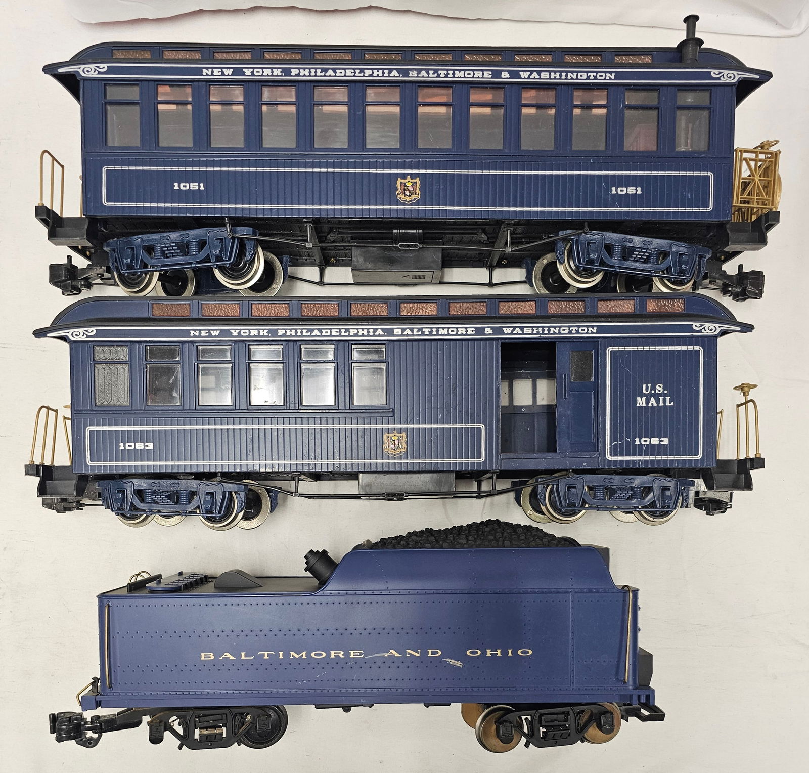 G-Scale Tender & Passenger Car Lot (1 of 4)