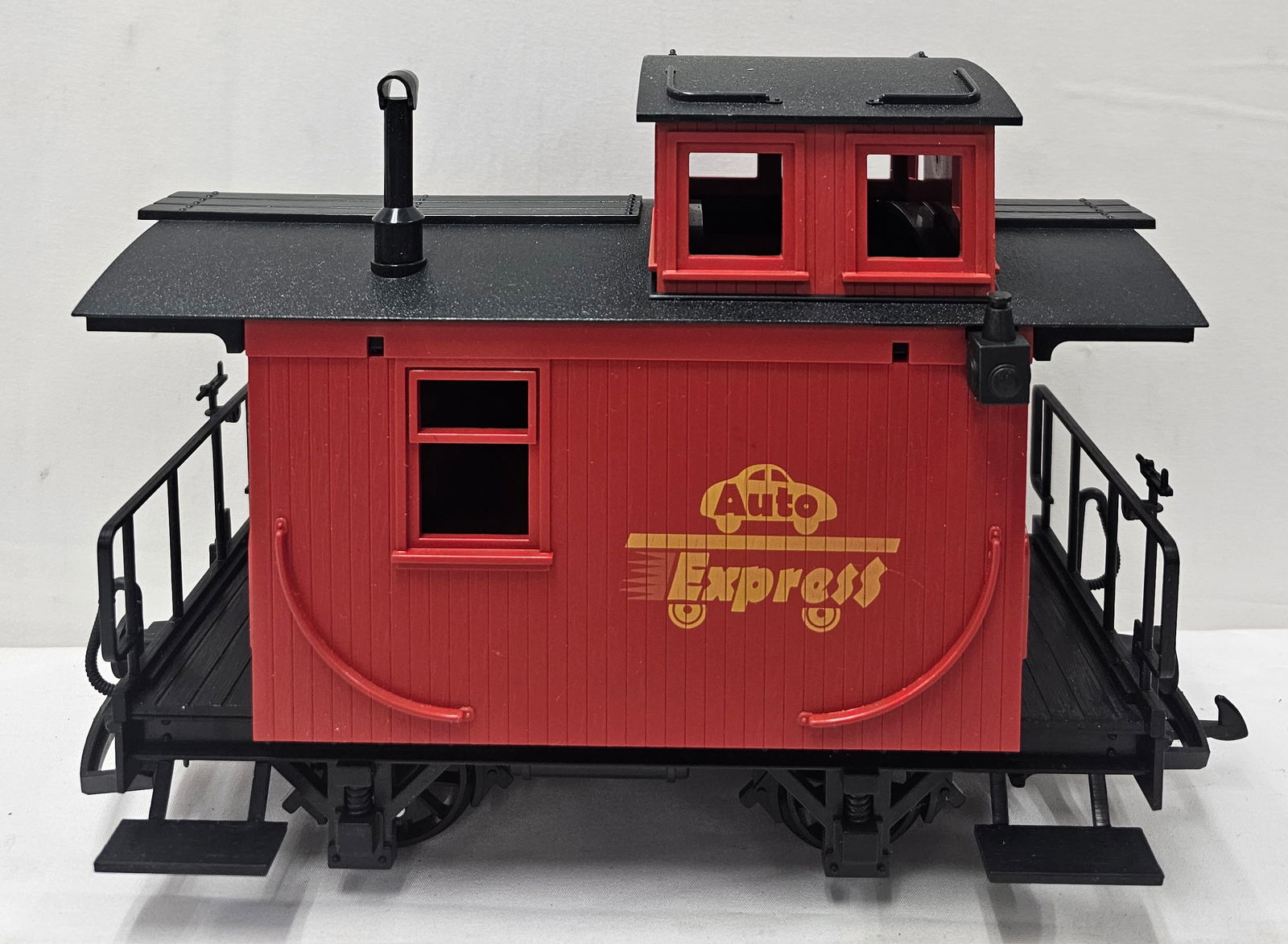 LGB G-Scale Auto Express Caboose: LGB G-Scale Auto Express Caboose, C-8+. Light run time.