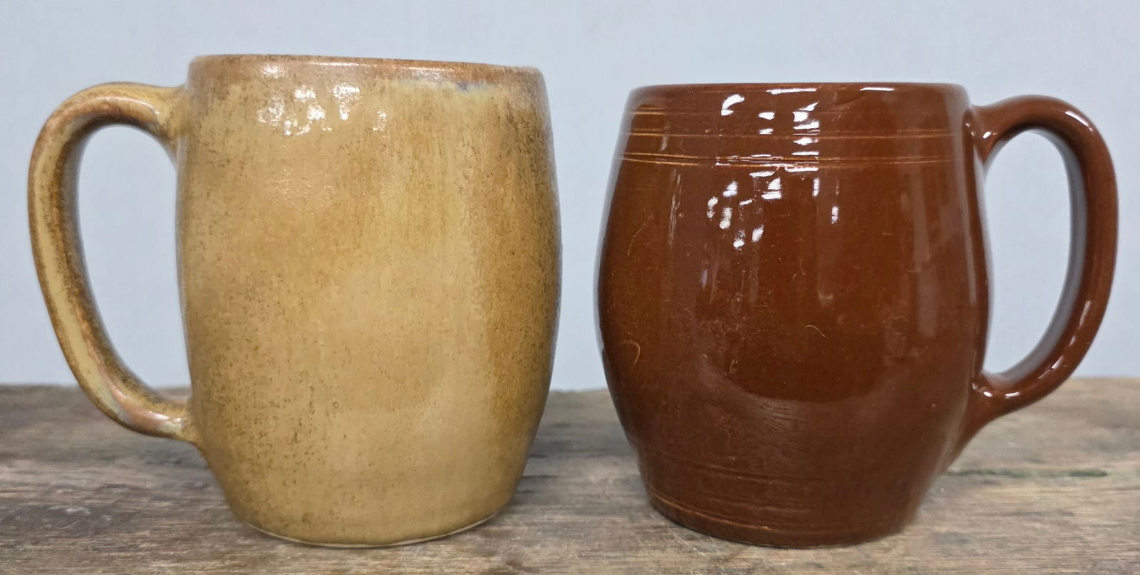 Bill Gordy & Darrell Adams Coffee Mug Lot: Bill Gordy & Darrell Adams Coffee Mug Lot, both are in collector grade condition. No damage. Signed on base. Standing: 4 1/8" Tall