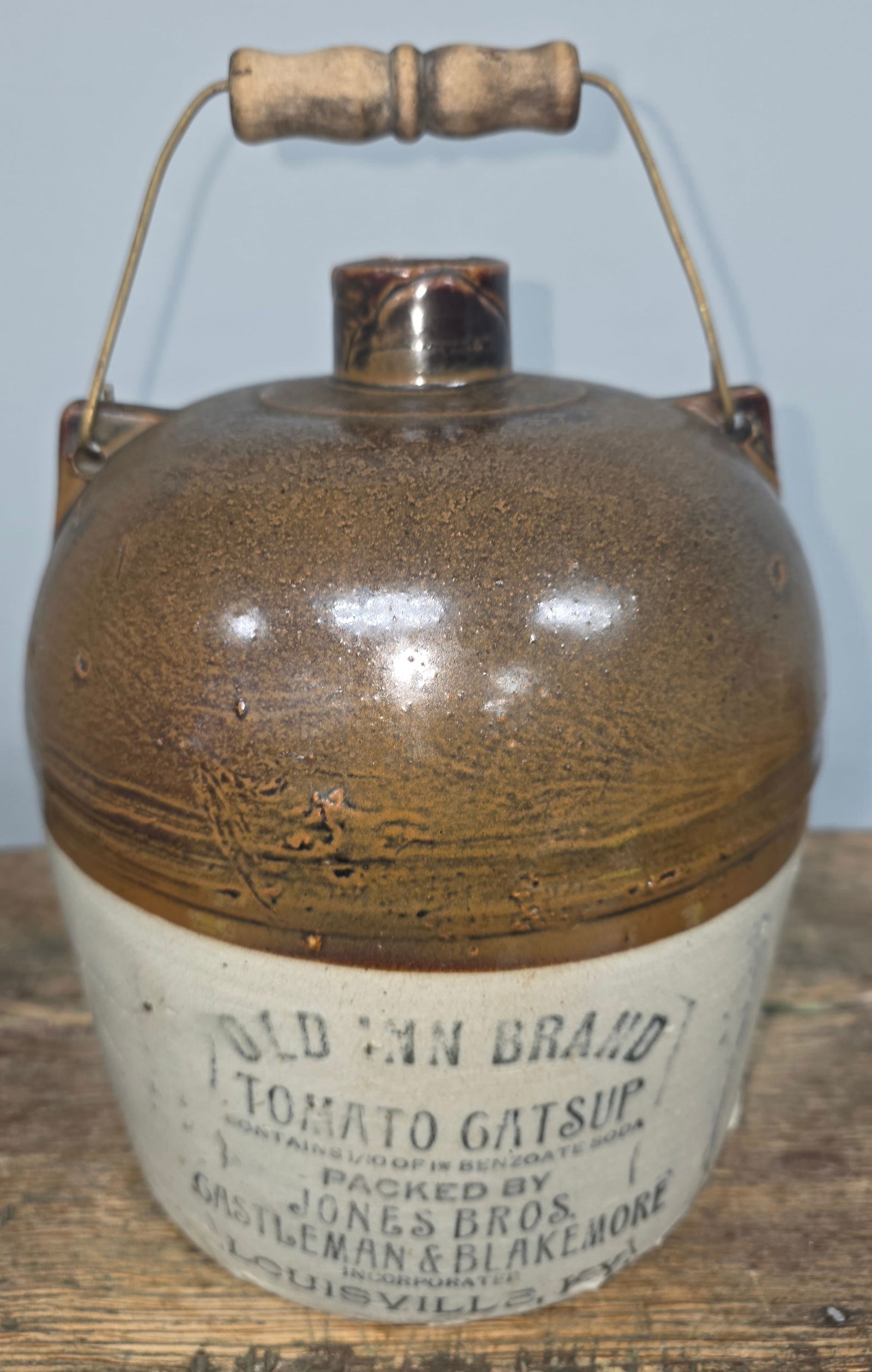 Rare Old Inn Brand Tomato Catsup KY Stencil Jug (1 of 3)