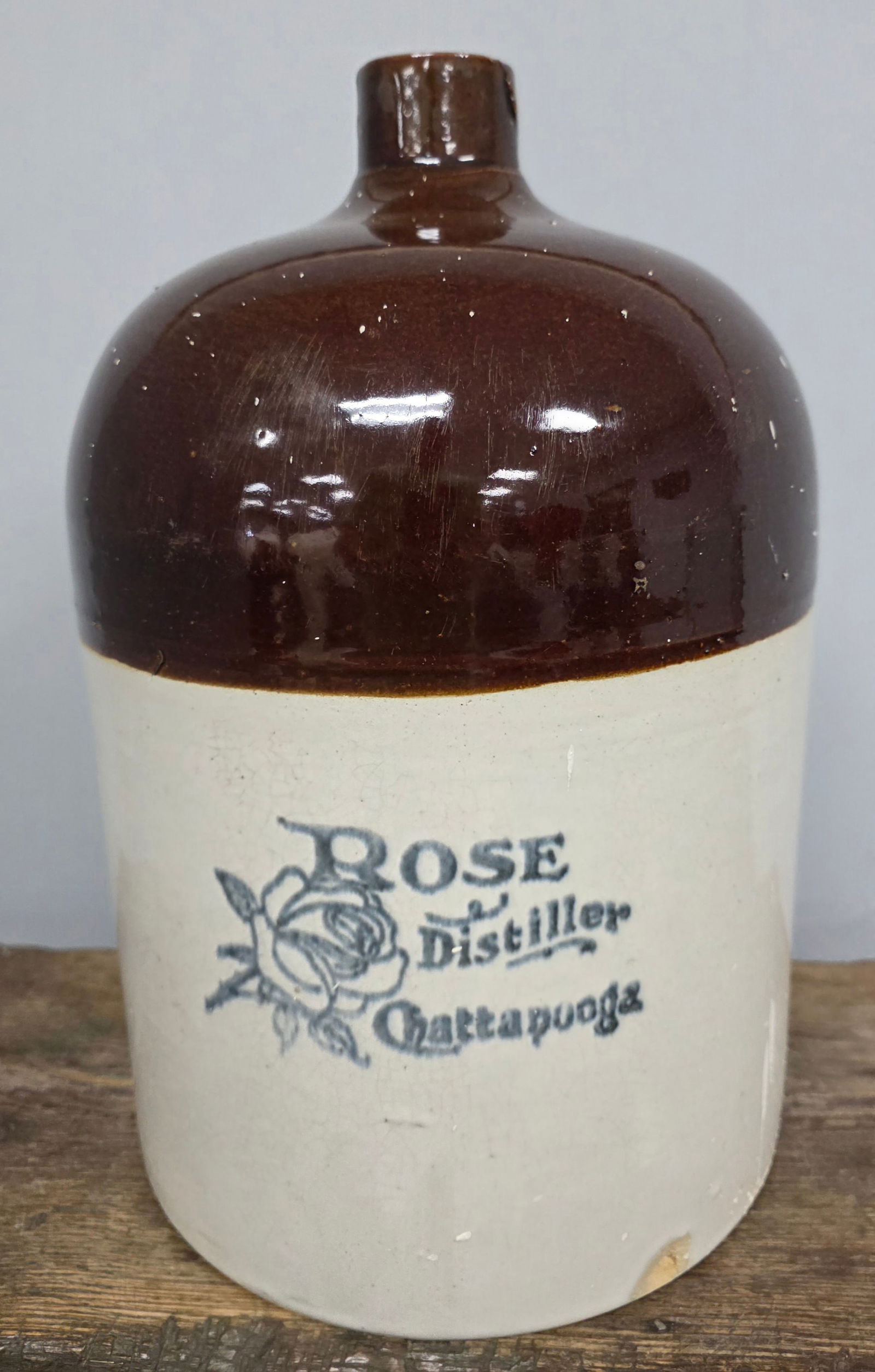 R.M. Rose Distiller Chattanooga 3 Gallon Jug: Extremely scarce R.M. Rose Distiller Chattanooga 3 Gallon Whiskey Advertising Jug. This is one of the more sought after Rose jugs due to its short existence of being distilled in Tennessee. A Cagle to