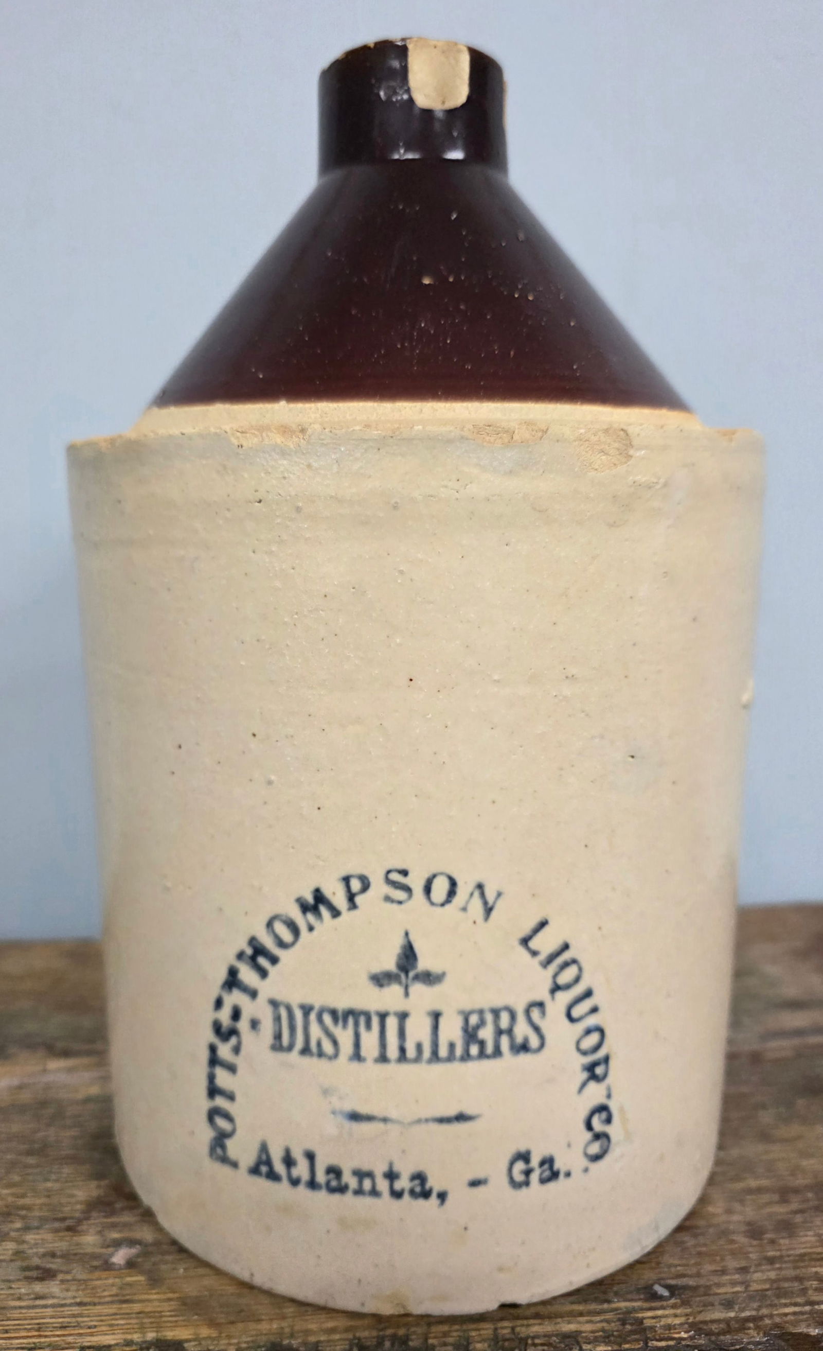 Potts-Thompson Liquor Co. Distillers Stencil Jug (1 of 4)