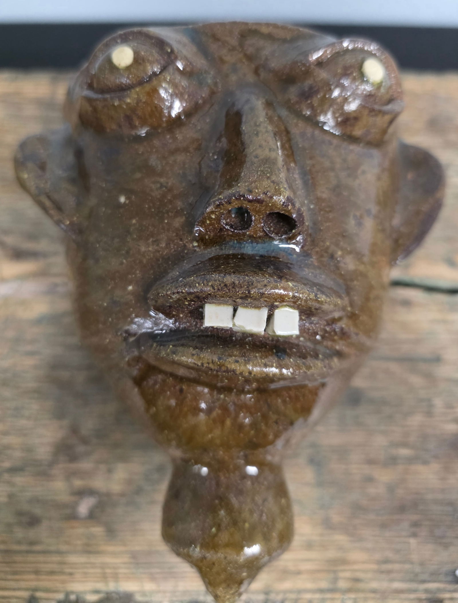 Signed Walter Fleming Wall Pocket: Signed Walter Fleming Wall Pocket in collector grade condition. No damage or repairs. Standing: 6" T x 4 1/2" W