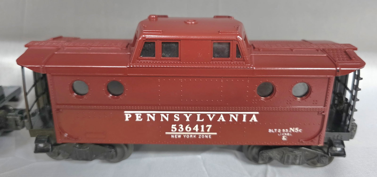 Lionel Postwar Factory Train Set - 8