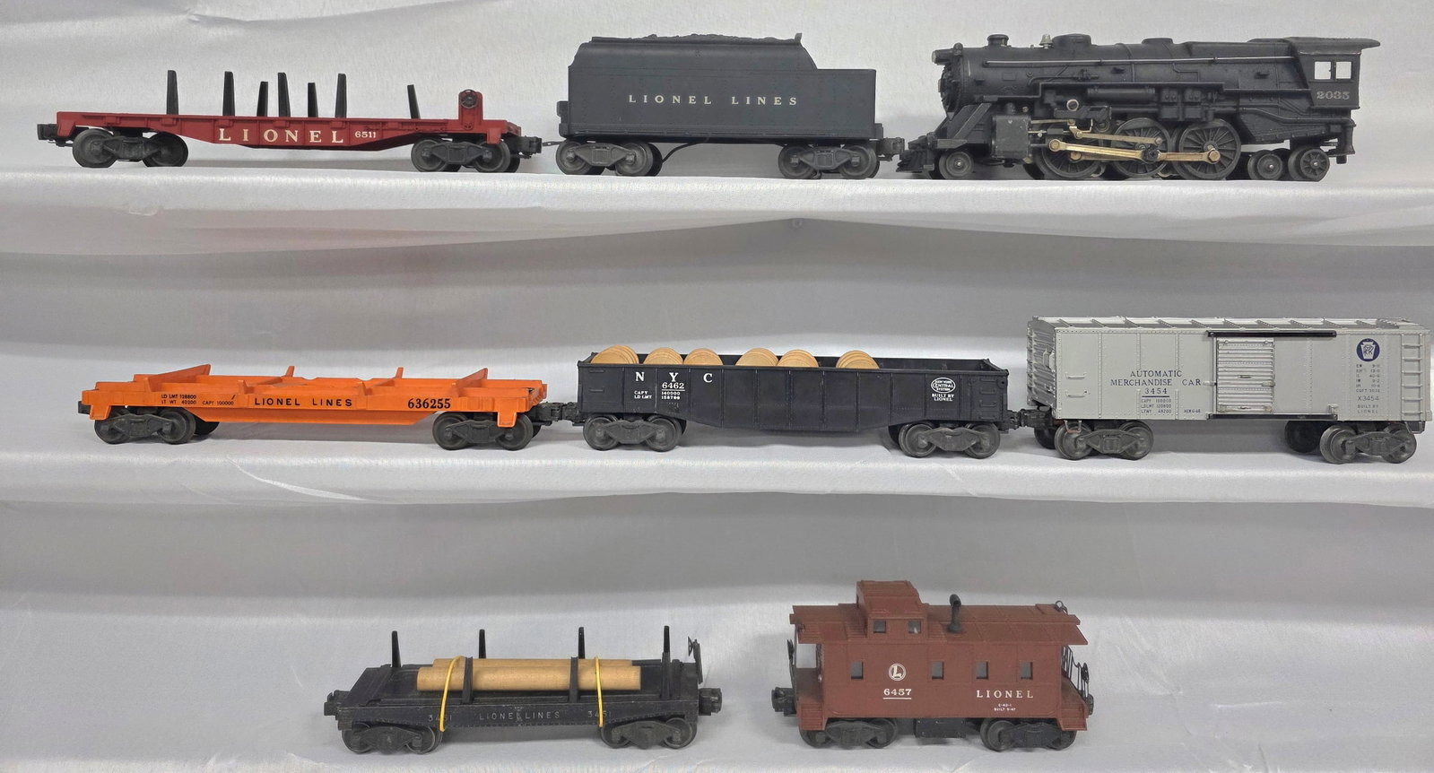 Lionel Postwar Train Set - 2