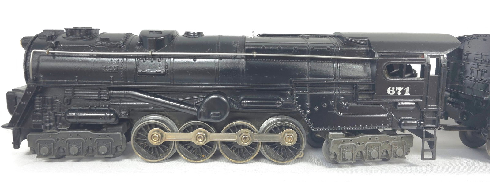 Lionel Postwar 671 Engine and Tender - 2