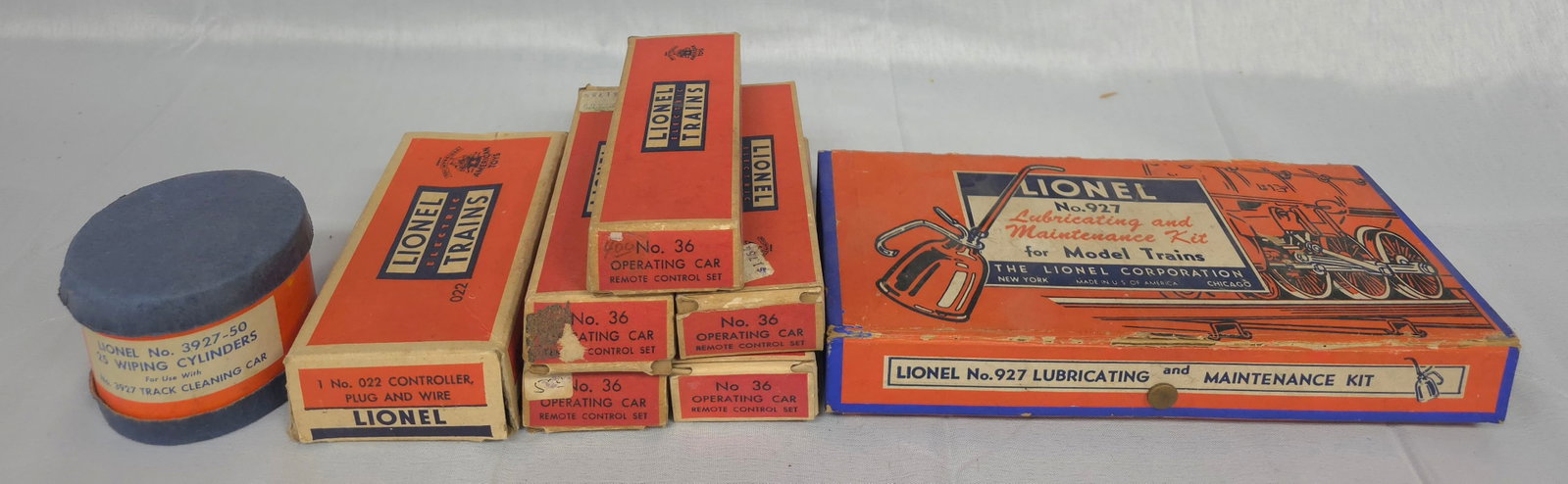 Lionel Postwar Lot (1 of 4)