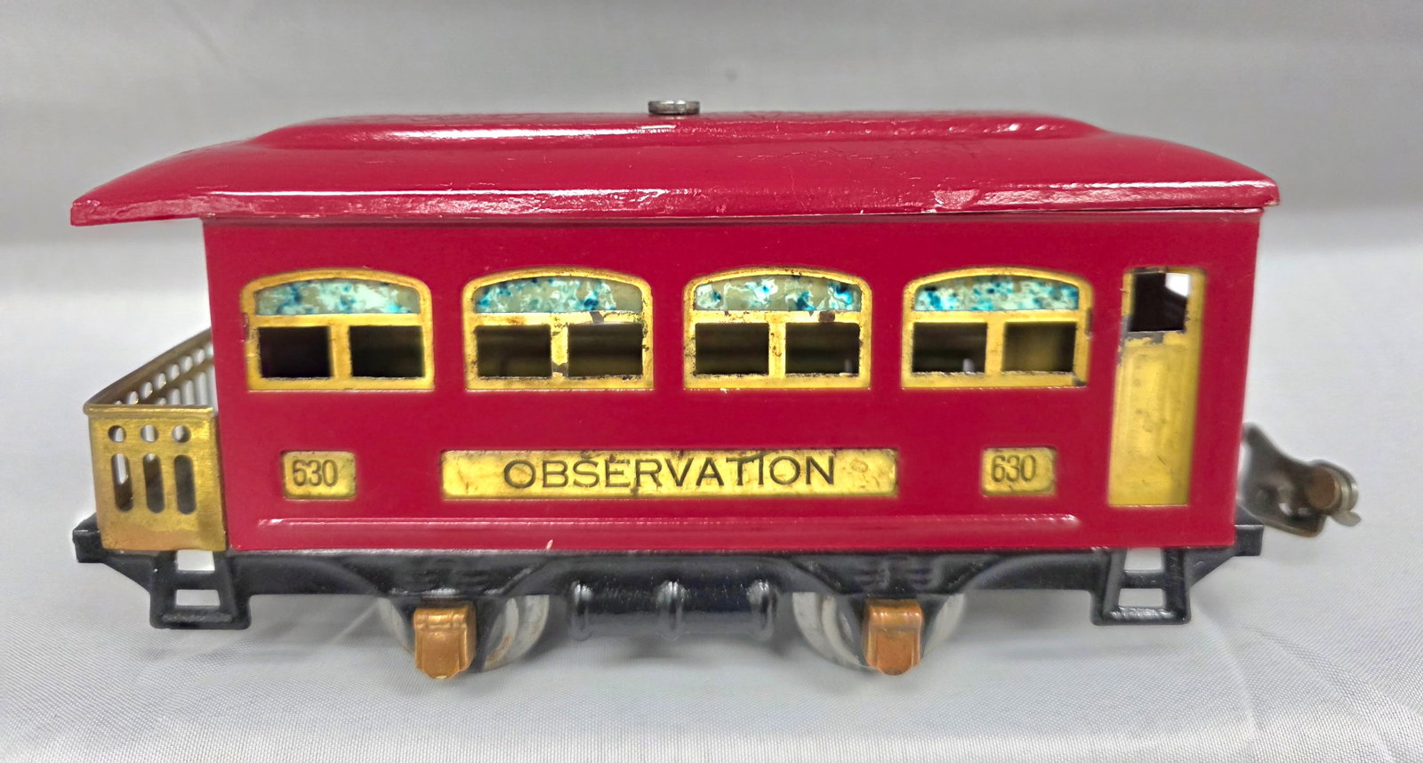Lionel Pre-War 630 Observation Car: Lionel Pre-War 630 Observation Car in C-8 condition.