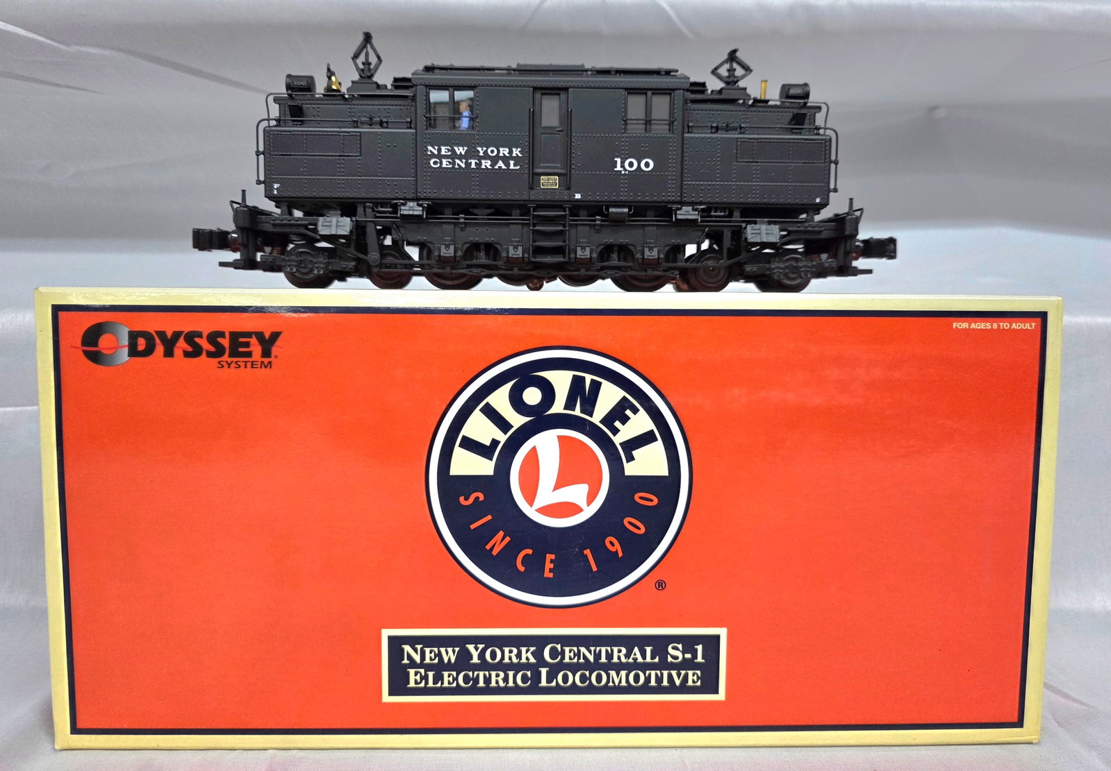 Lionel NYC S-1 Electric Model Locomotive (1 of 7)