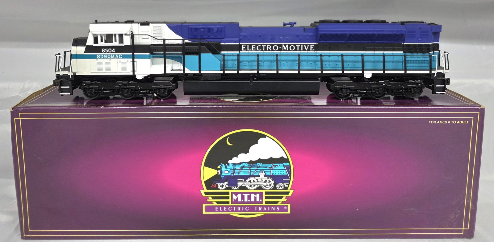 M.T.H. SD-90 MAC 8504 Diesel Engine (1 of 8)