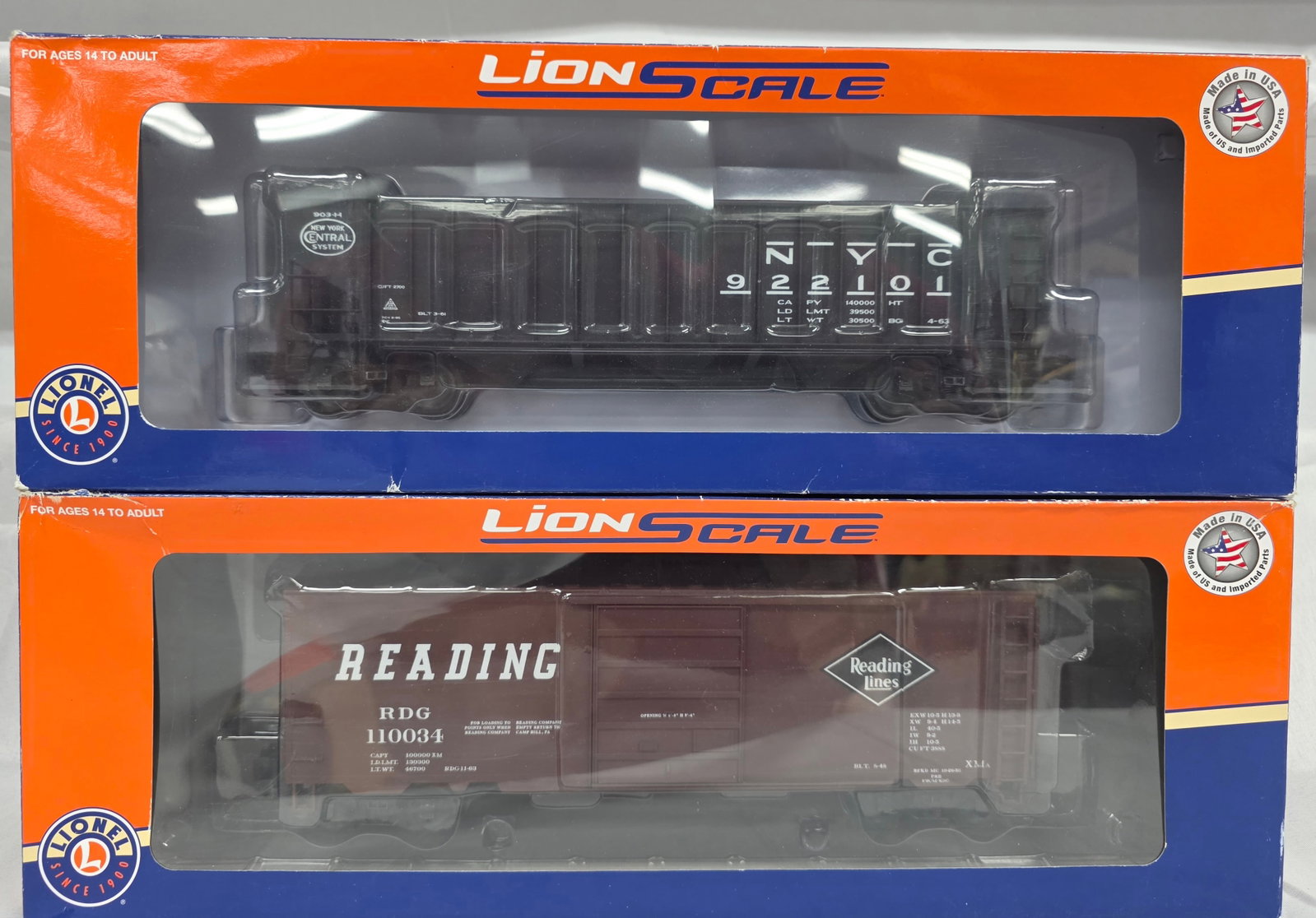 Lionel NYC 14 Panel Hopper & Reading Box Car Lot (1 of 2)