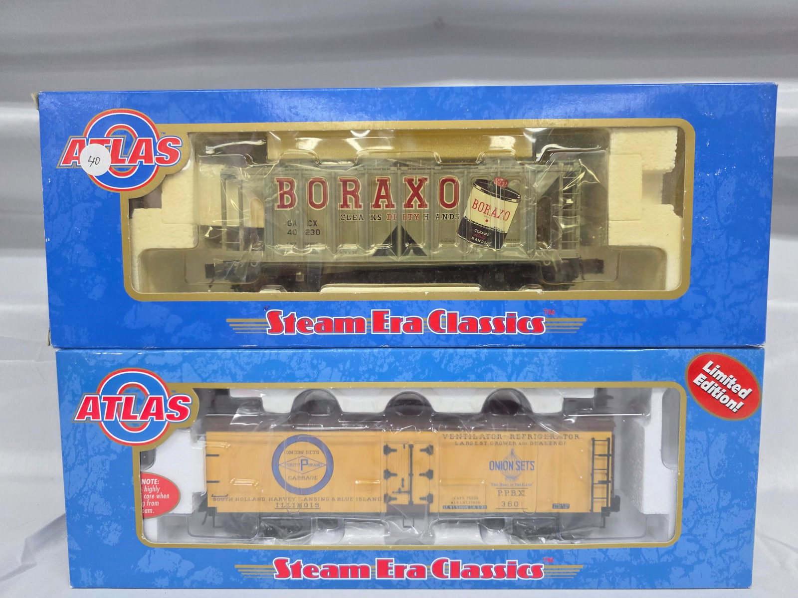 Atlas Hopper and O 40 Refeer Lot of 2 (1 of 2)