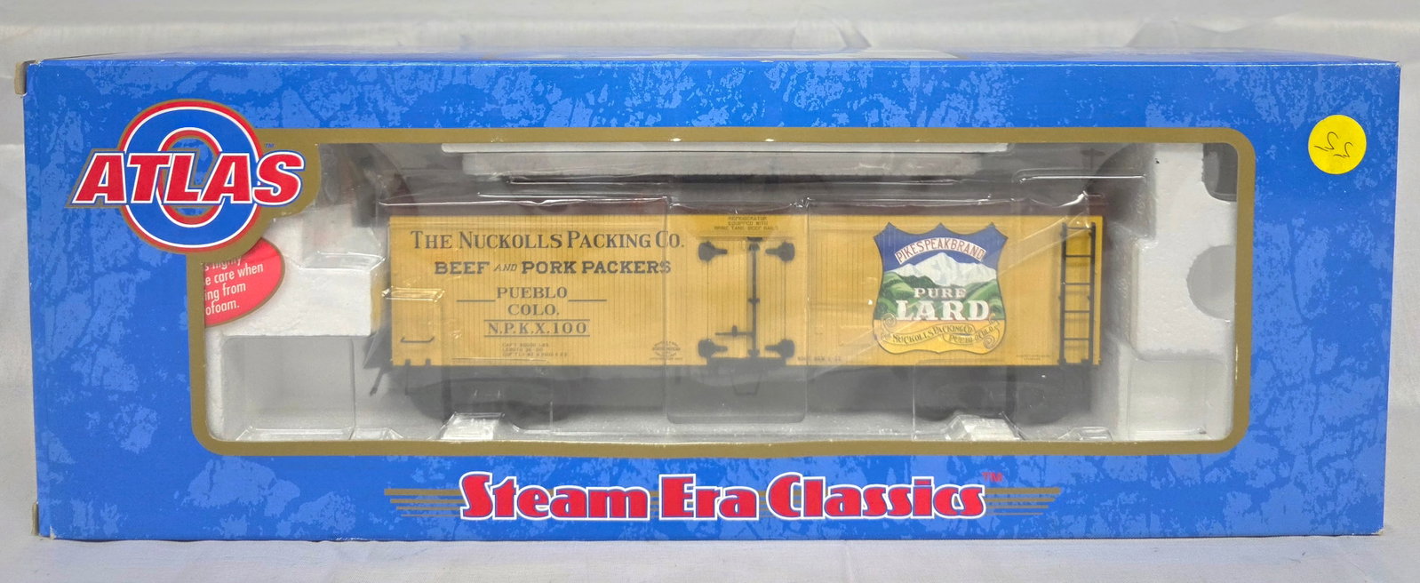 Atlas 36' Wood Side Refridgerator Car: Atlas 8010-1 36' Wood Side Refridgerator Car (Nuckolls Packing Company #100). Limited Edition C-9+.