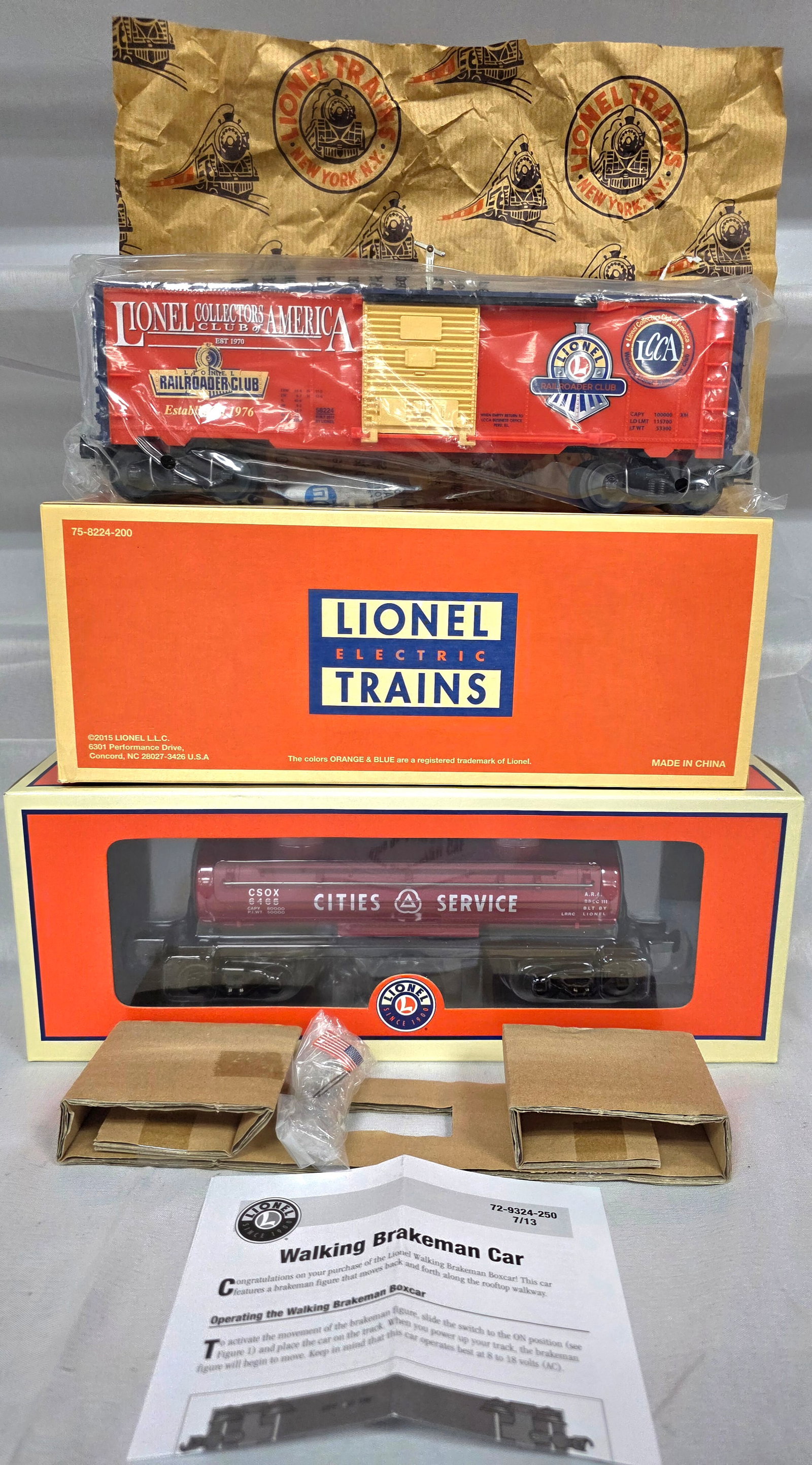Lionel Cities Tank Car & Brakeman Car Lot of 2 (1 of 3)