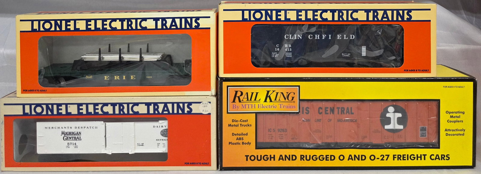 Lionel and RailKing Frieght Car Lot of 4 (NIB) (1 of 3)