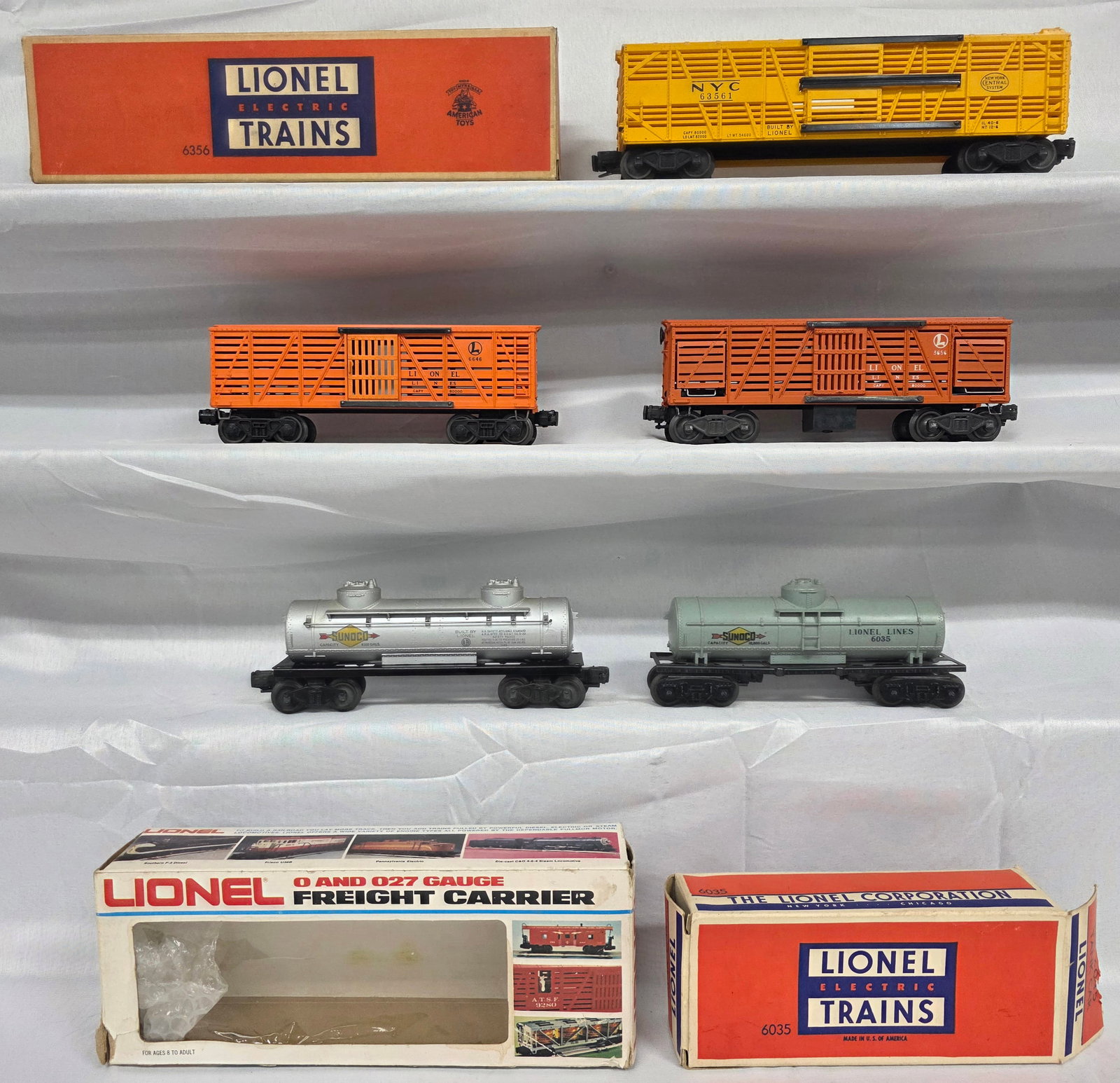 Lionel Postwar Freight Car Lot of 5 (1 of 6)