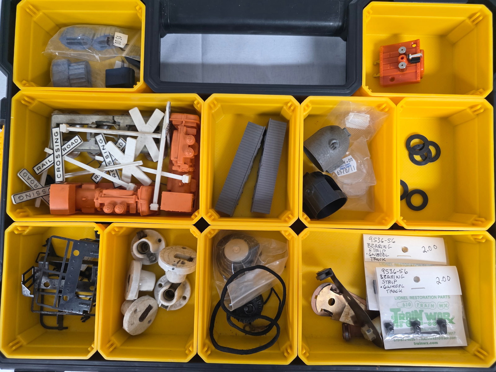 Lionel Postwar Parts Lot (1 of 1)