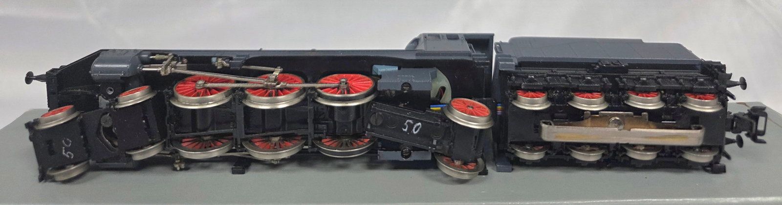Marklin Digital HO 3614 Engine And Tender Set - 5
