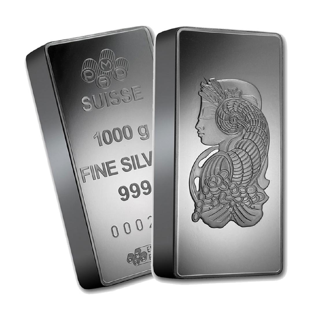 One piece 1 kilo 0.999 Fine Silver Bar PAMP Suisse: SKU: 60721 ---- One piece 1 kilo 0.999 Fine Silver Bar PAMP Suisse Fortuna - REF#60721US Jewelry Liquidation welcomes you to our sought-after auction. With more than 55 years in the fine jewelry liqui