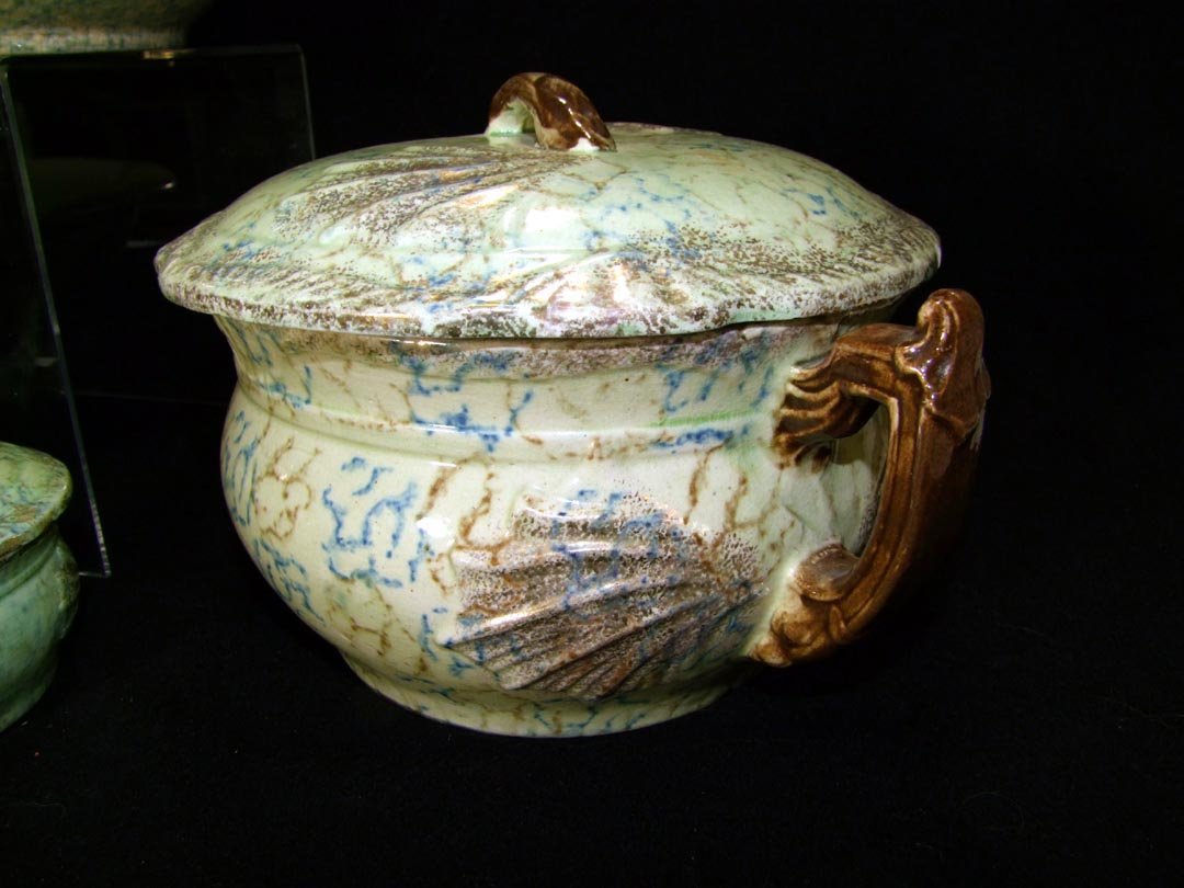 Sponge ware Pitcher And Bowl Set - 2