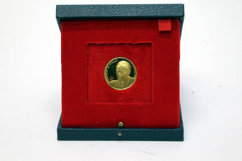 Omaha Auction Center, NE Auctions & 26 Past Catalogs