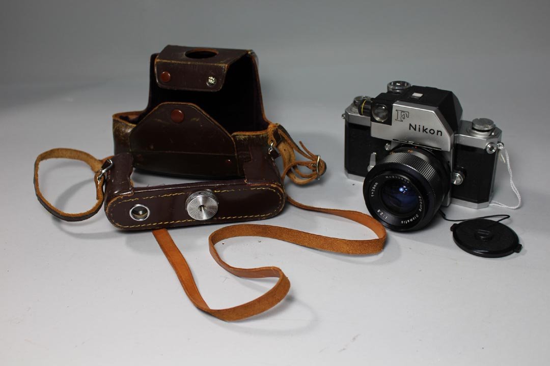 Nikon F Camera: Nikon F Photomic with carrying case.