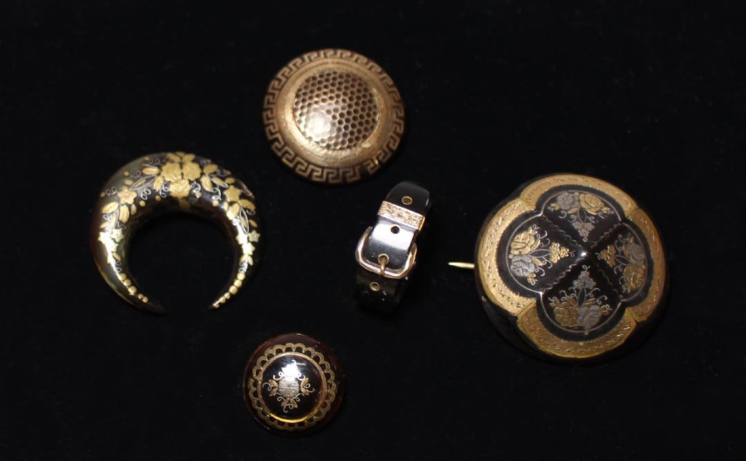 Five Pieces Of Pique Jewelry (1 of 6)