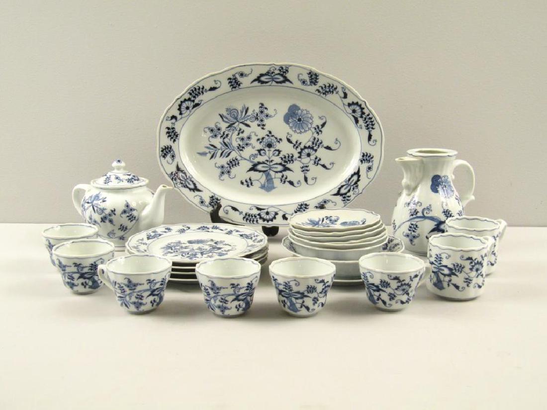 Blue Danube 20+ Piece Dessert Set (1 of 4)