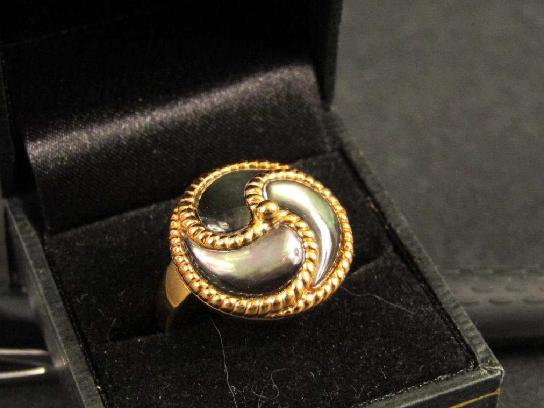 14K Gold Mother of Pearl Ring (1 of 4)