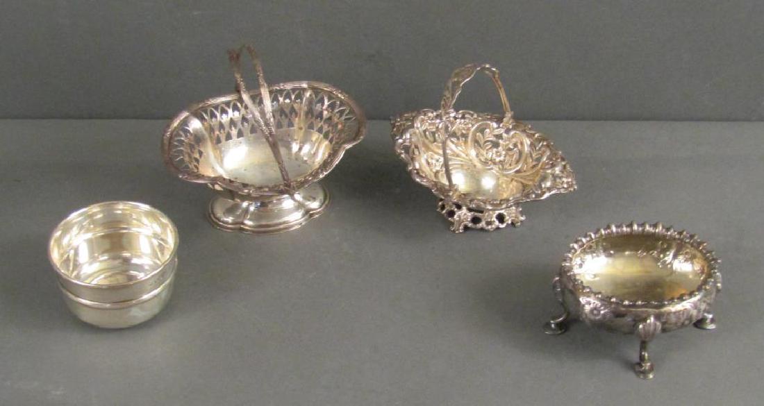 4 English Silver Salt Articles (1 of 6)