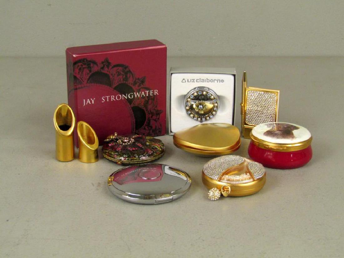 8 Vanity Articles (1 of 6)