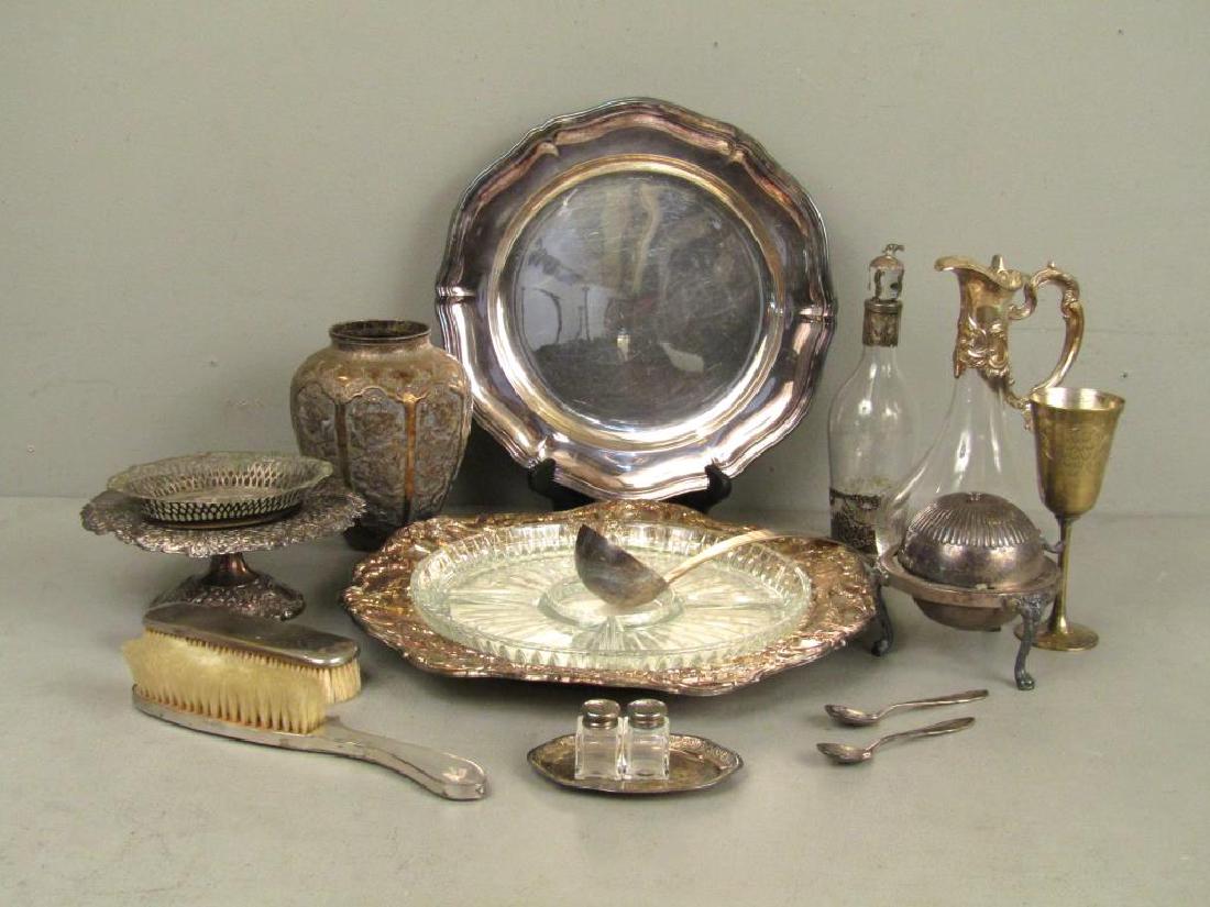 Assorted Silverplated Articles (1 of 6)
