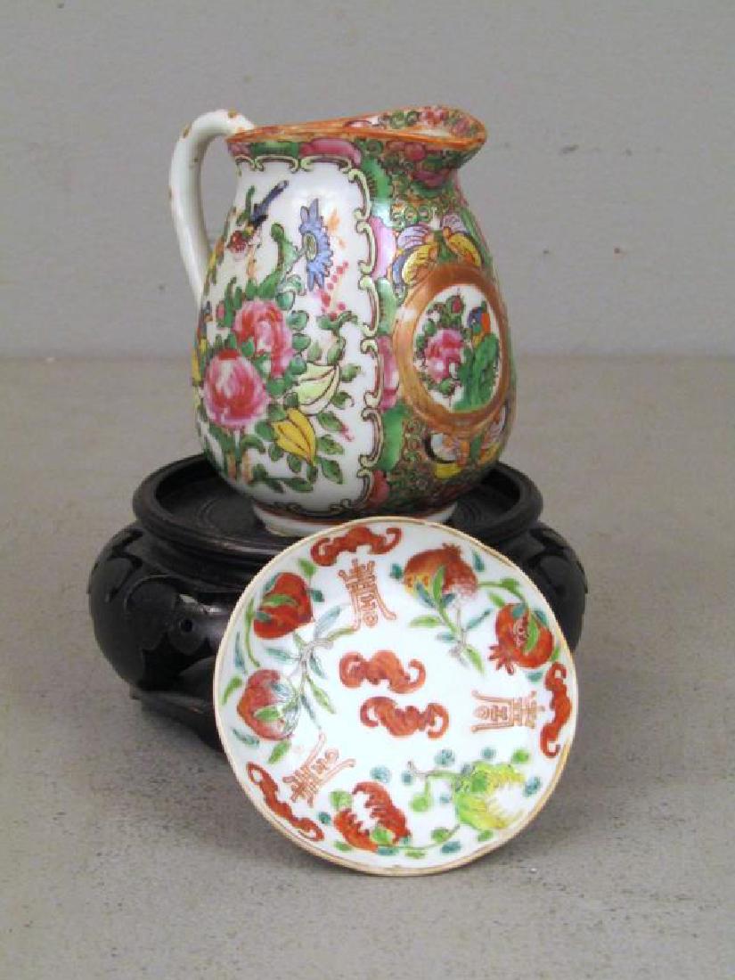 2 Chinese Porcelain Articles (1 of 7)