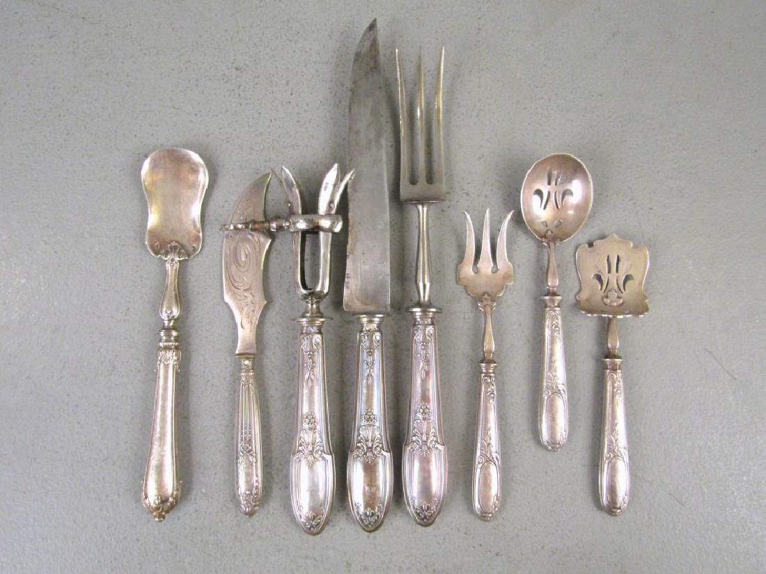 8 Assorted Silver Handle Serving Articles (1 of 6)
