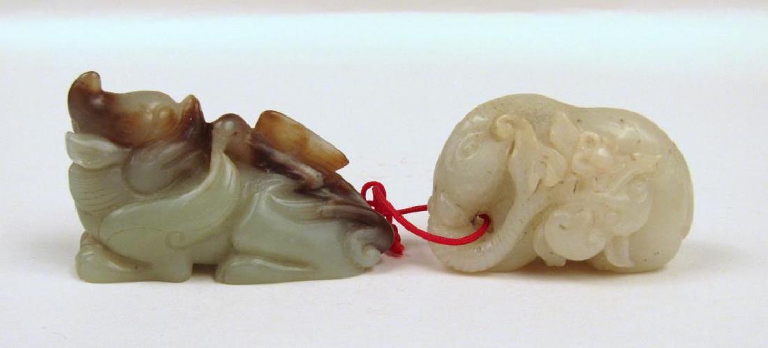 2 Chinese Carved Jade Toggles (1 of 6)