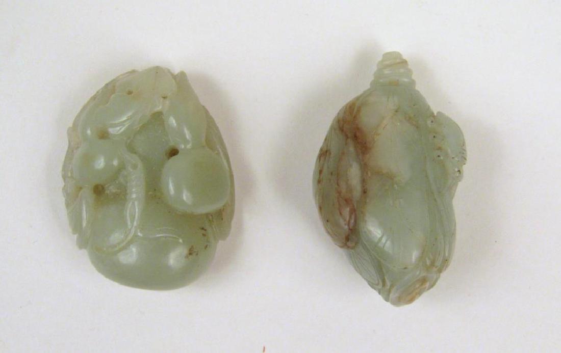 2 Chinese Carved Jade Toggles (1 of 7)