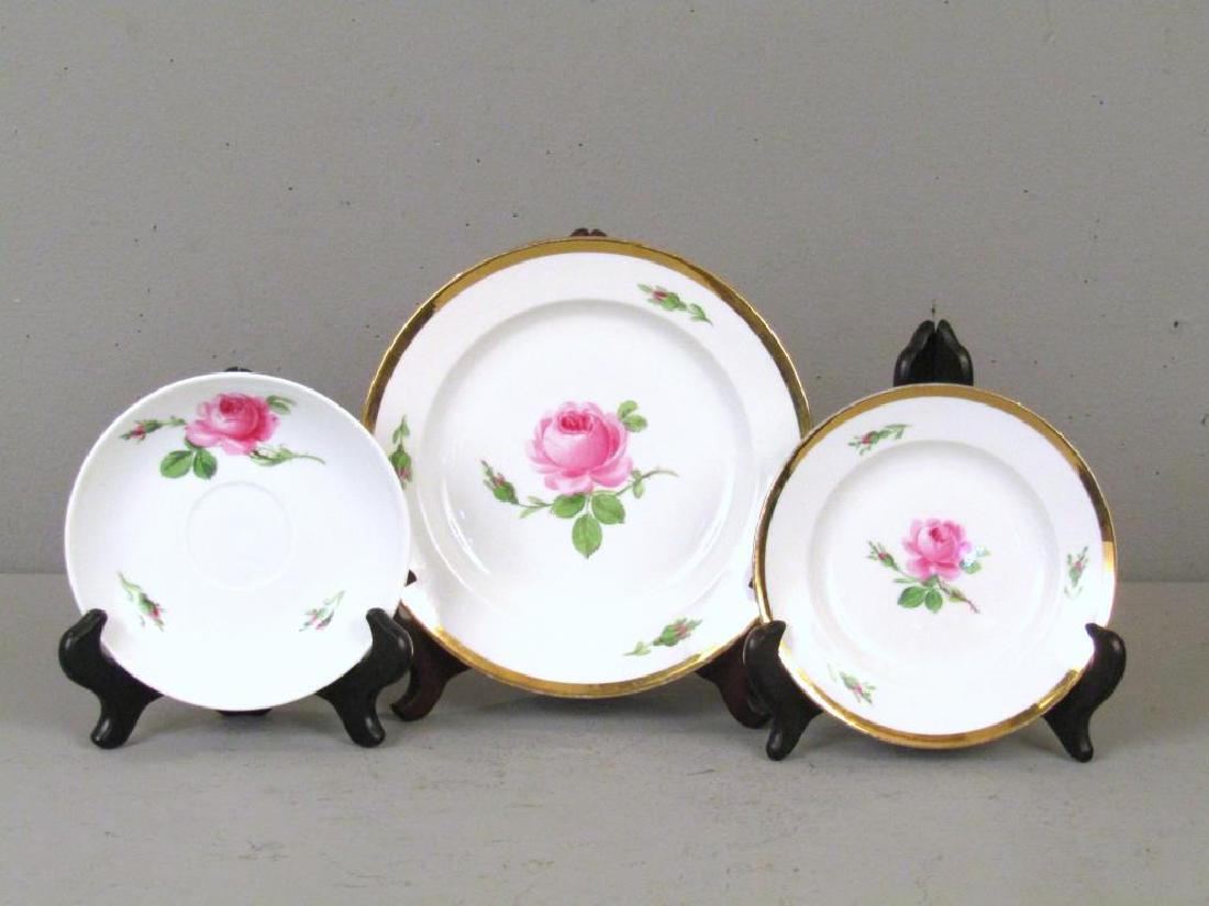 Group of Meissen Plates: Rose designs. 6 bread, 4 dessert (8"Dia.), and 3 saucers.