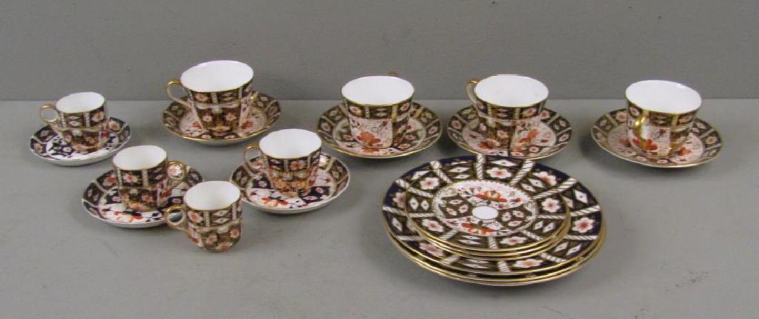 Royal Crown Derby Imari Porcelain (1 of 5)