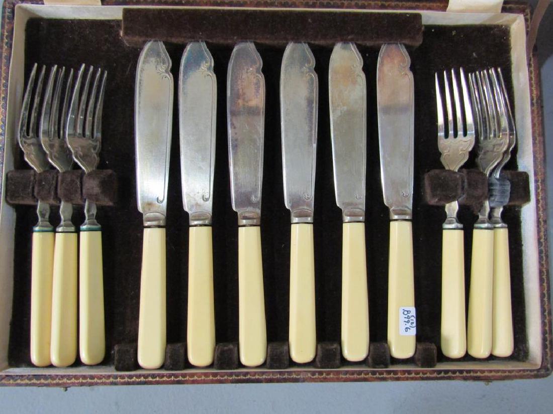 12 Piece Victorian Style Fish Set (1 of 2)