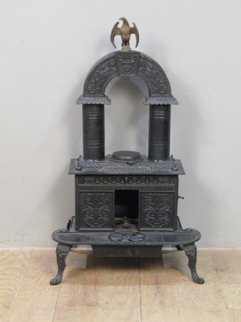 Cast Iron Federal Style Stove (1 of 5)