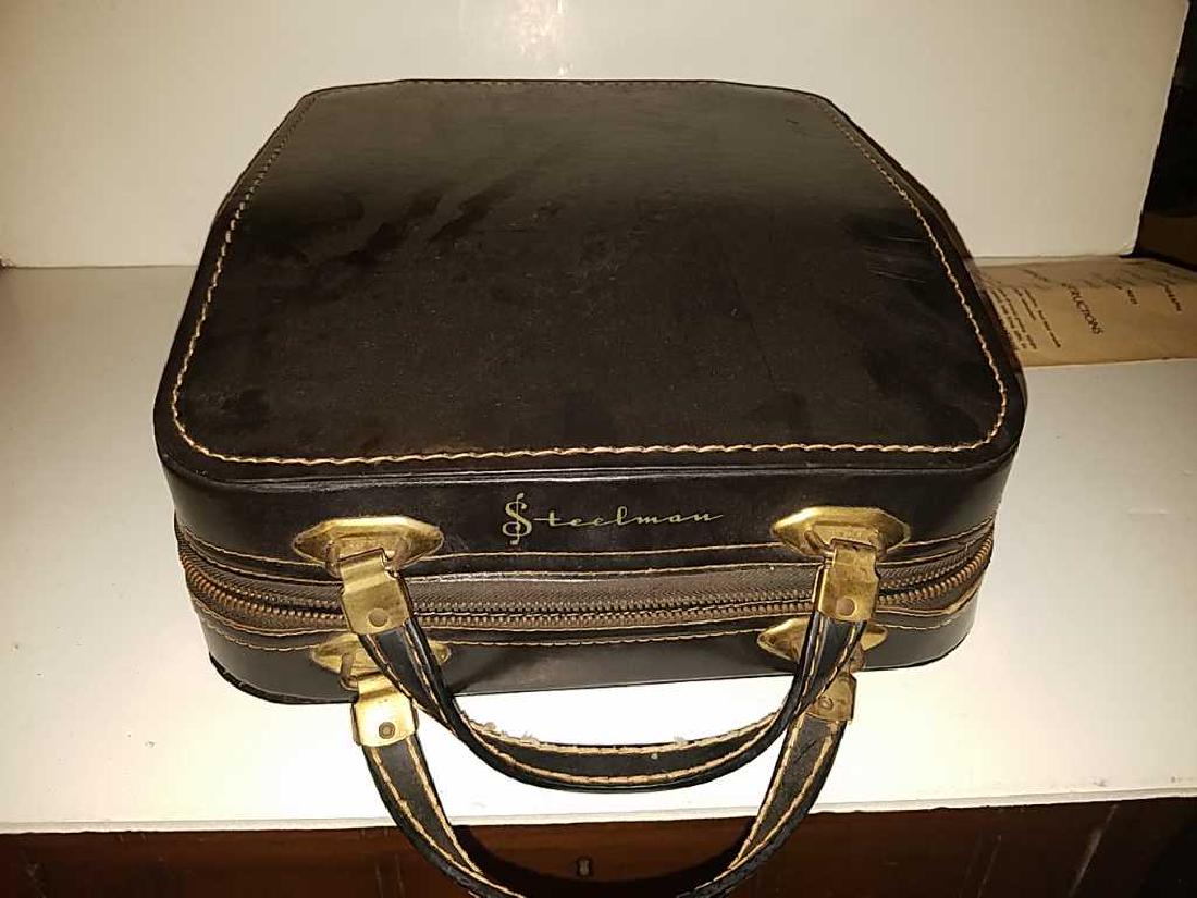 Portable Record Player: By Steelman, Phonograph