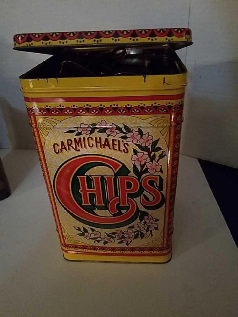 Vintage can filled with 11 copper cookie cutters: tins